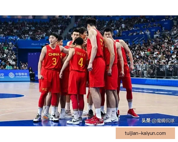中国男篮奋力拼搏取得亚洲杯冠军 迎来新一轮崛起的希望